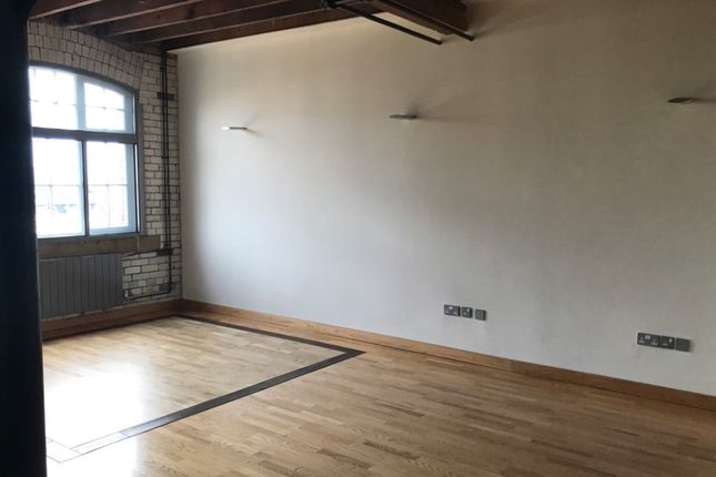 2 bed flat to rent in Queens Lane, Newcastle Upon Tyne NE1