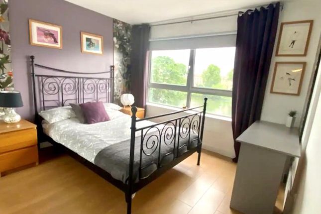 Flat for sale in Clyde Street, Glasgow