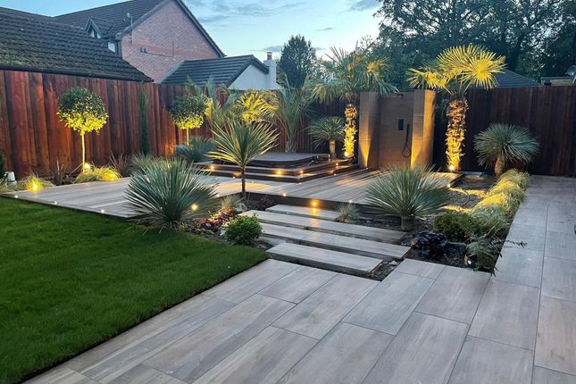 4 The Old Courtyard Culcheth Hall Drive, Warrington photo 4