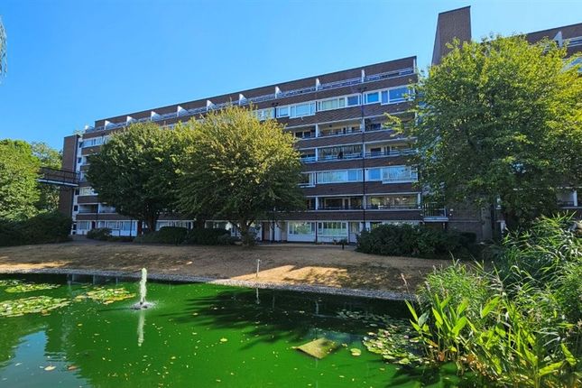 1-bed flat on Fifth Floor Flat 201, Lemare Lodge, Fair Acres, BROMLEY, £65,000