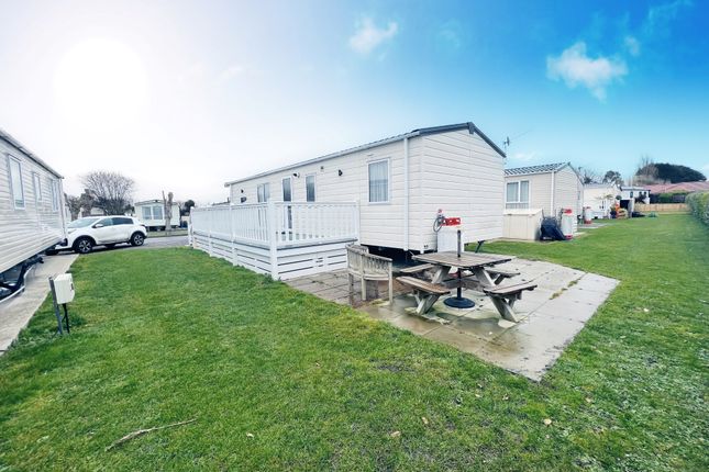 Mobile/park home for sale in Warners Lane, Selsey