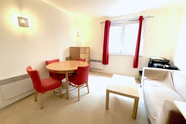 Flat to rent in Colefax Building, 23 Plumbers Row, Aldgate East, London