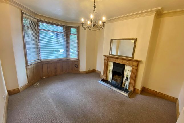 19, Park Road, West Yorkshire photo 3
