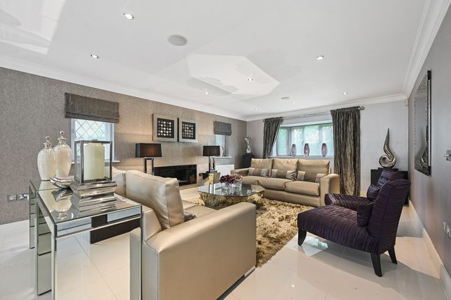 5, Cherry Tree Way, Stanmore photo 4