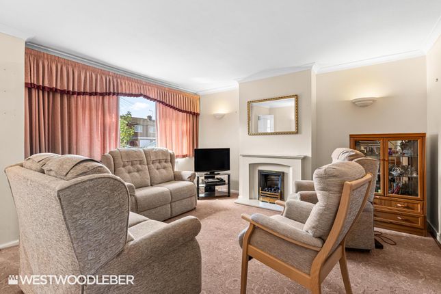 6, Linwood Road, Ware photo 3