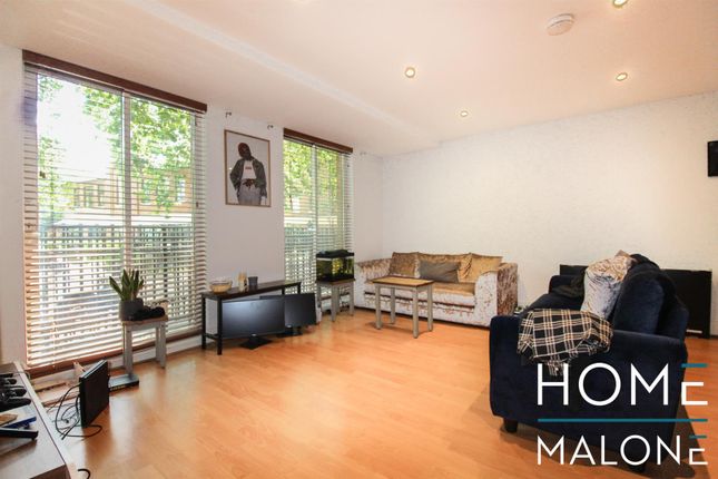 Thumbnail Flat to rent in Owen Street, London