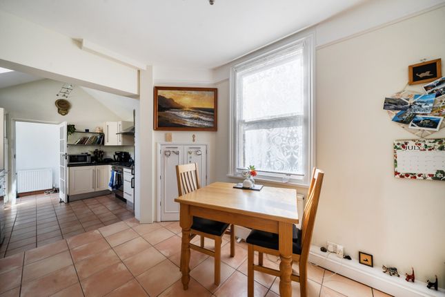 Oakdown House, 17, Green Lane, Reading photo 3