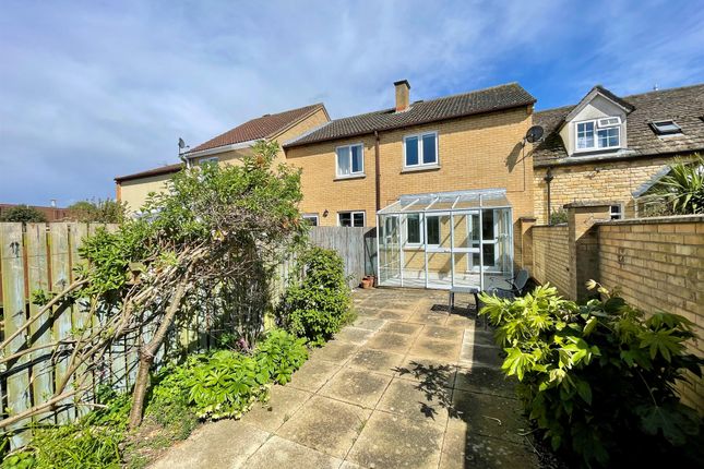 Terraced house for sale in Dixons Road, Market Deeping, Peterborough