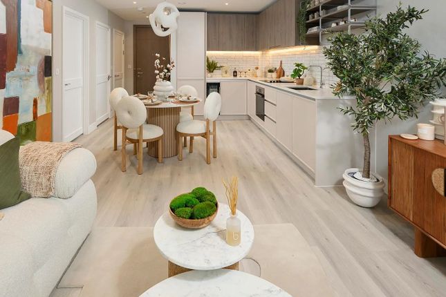 Property E1.10.07, Waterlily Court, London photo 2