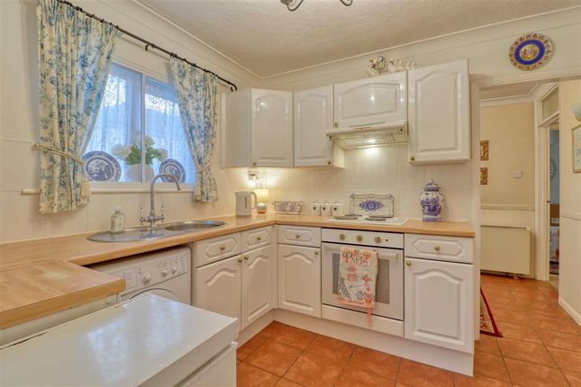 Rectory Cottage, Tendring photo 3