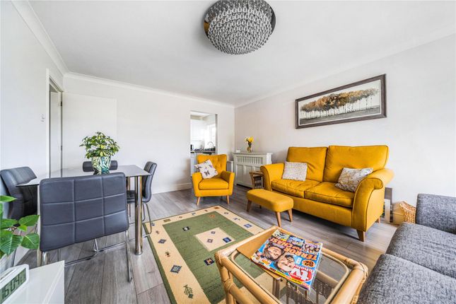Flat 5, Loraine Court,, Red Hill, Chislehurst photo 4