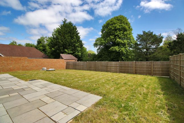 5a Worth Lane, Uckfield photo 4