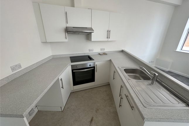 Flat 2,, Freemantle House, Taunton photo 4