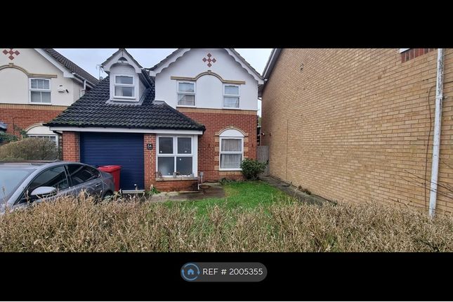 Thumbnail Detached house to rent in Hunters Way, Slough