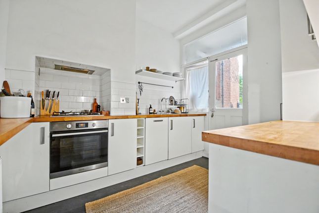 23a, Lissenden Gardens, Parliament Hill, London photo 4