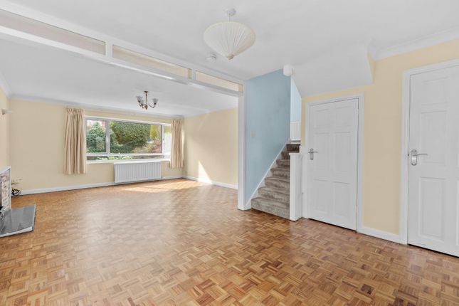 8, Gayton Close, Amersham photo 4