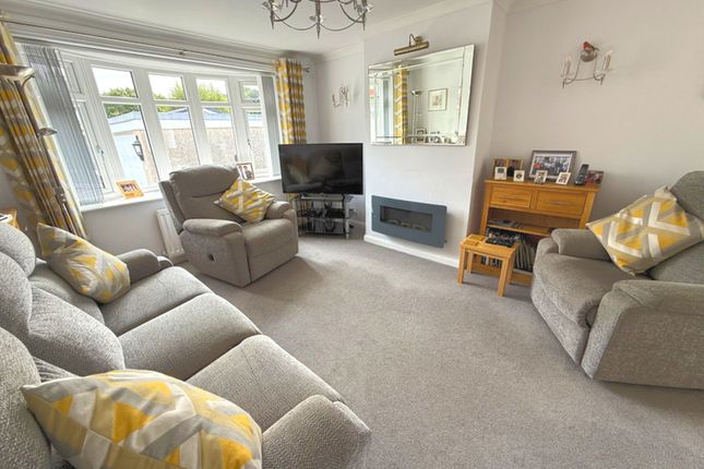 32, Broadlands Close, Plymouth photo 4