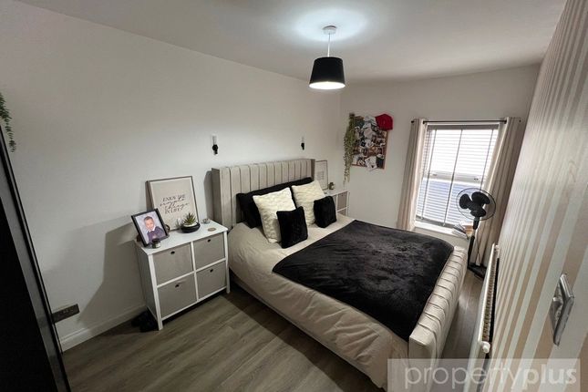 26, Wood Street, Rhondda Cynon Taff photo 5