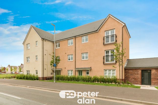 Flat for sale in Walker Point Way, Newport