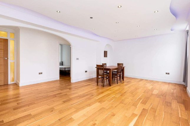 Thumbnail Flat for sale in Crawford Street, London