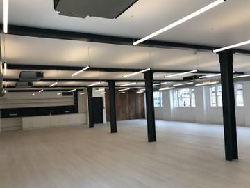 Office to let in Kirby Street, London