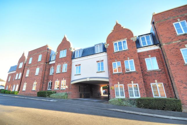 Thumbnail Flat for sale in Mickleover, Derby, Derbyshire