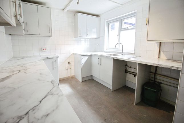20, Montsale,, Basildon photo 2