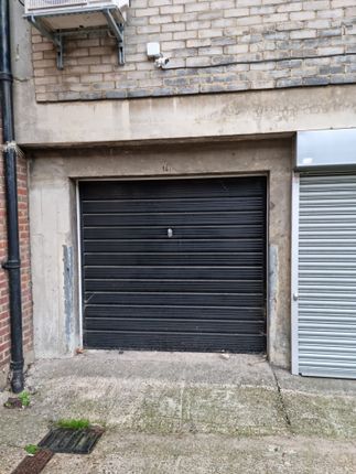 Thumbnail Commercial property to let in Garage, Unit 14 Fairfax Rd, London