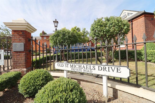 Flat for sale in St. Michaels Court, South Street, Braintree