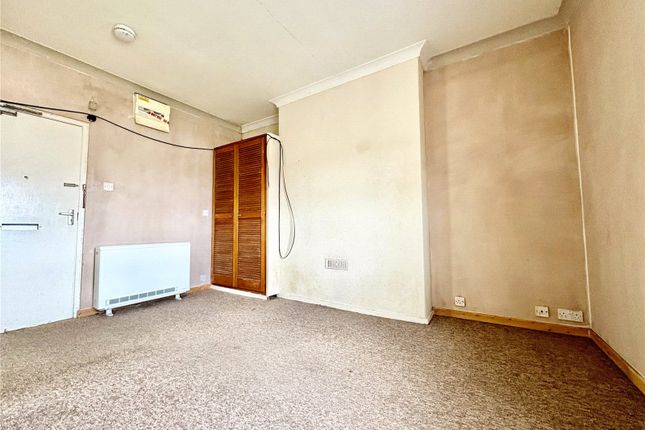 Flat 5, The Mews 15-17,, North Street, Warwickshire photo 2
