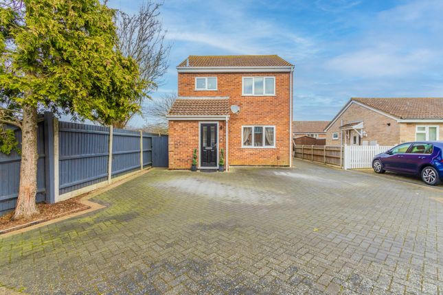 Thumbnail Detached house for sale in The Graylings, Carlton Colville