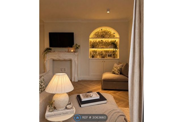 Wix Lane, Clapham photo 2