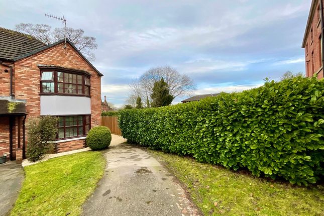 End terrace house for sale in Fieldhouse Court, Stone