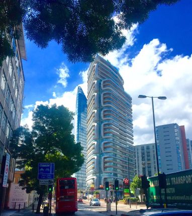 1 bed flat to rent in City Road, London