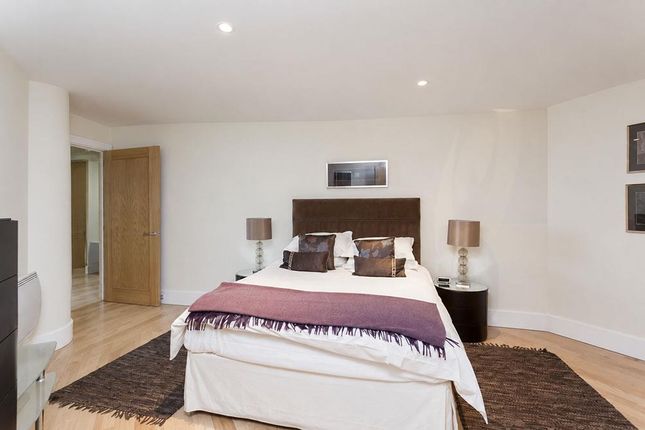 12F, Hyde Park Street, London photo 3