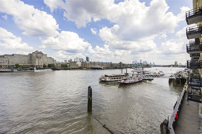 Flat for sale in Shad Thames, London