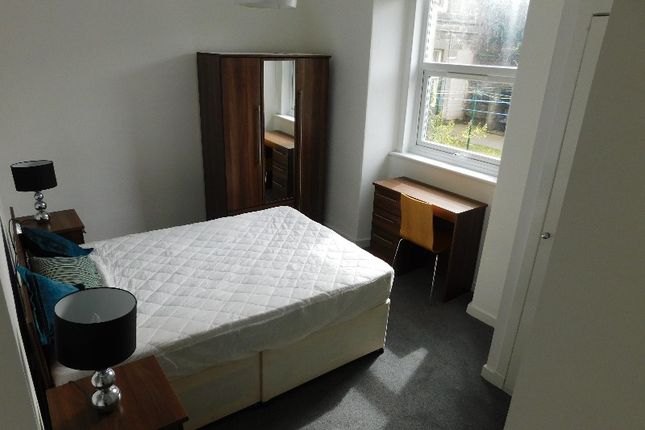 Flat to rent in Park Avenue, Baxter Park, Dundee