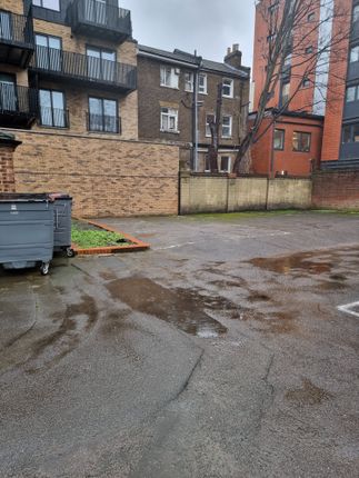 Parking/garage to rent in Kilburn High Road, London