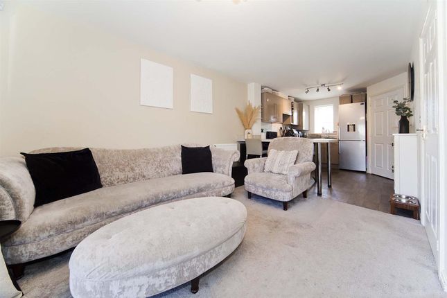 43, Osprey Way, Hartlepool photo 3