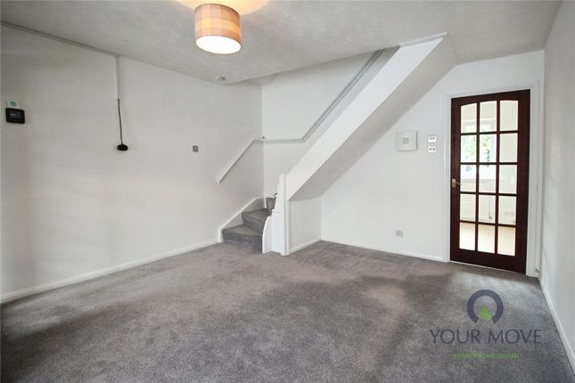 96, Hunters Oak, Hertfordshire photo 4