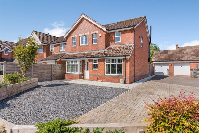 6 Griffin Close, Twyford-3.Jpg