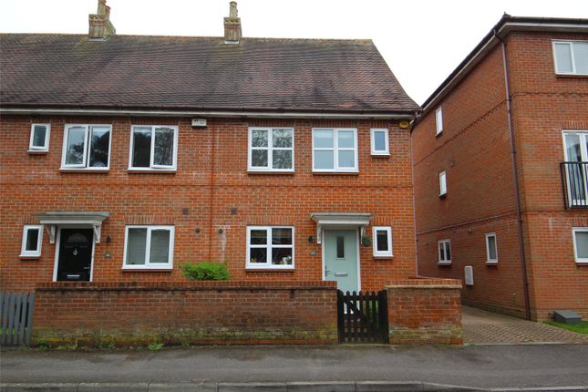 End terrace house for sale in Knowle Avenue, Knowle, Fareham, Hampshire