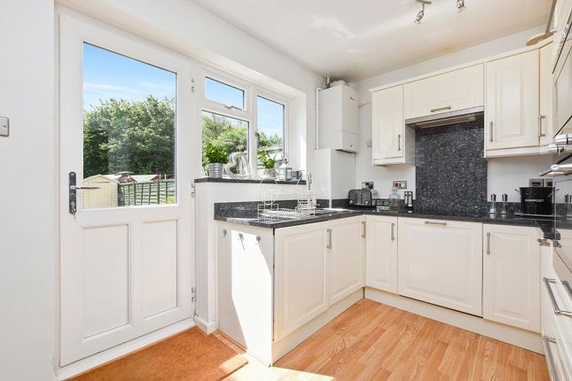 Property to rent in Cotswold Way, Worcester Park
