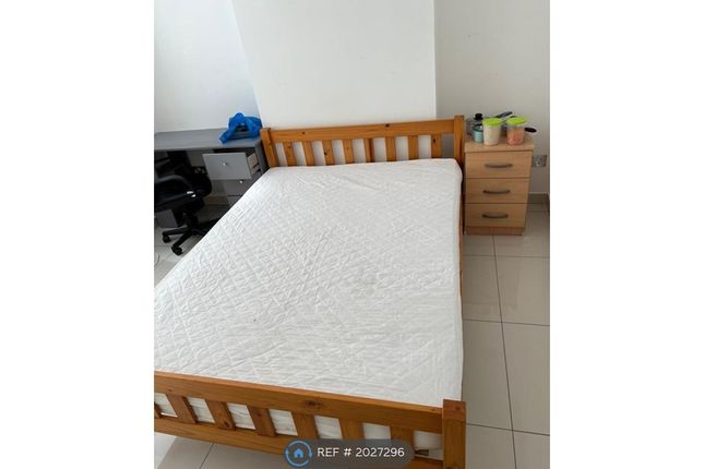 Room to rent in Houlditch Road, Leicester