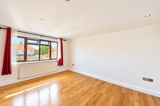 Flat 4,, Library Court, Bexleyheath photo 4