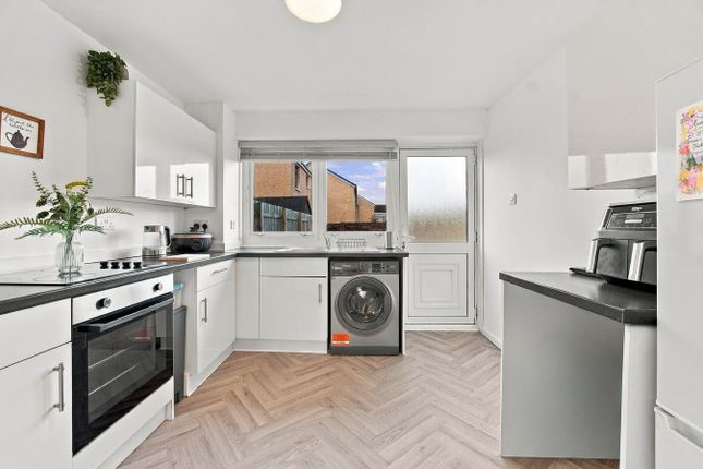 47, Brodie Avenue, Troon photo 3