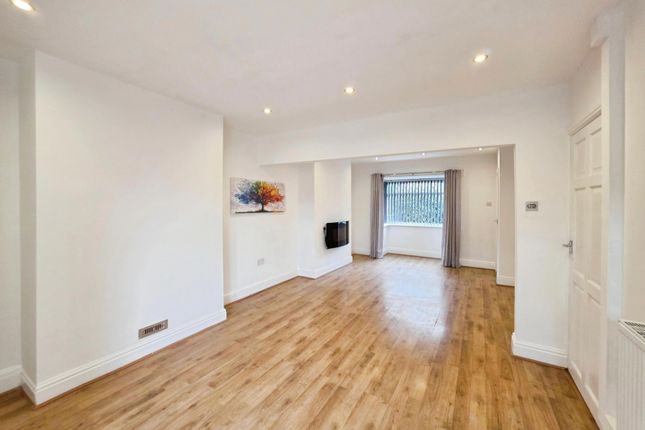 Burlidge Road, Stoke-On-Trent photo 3