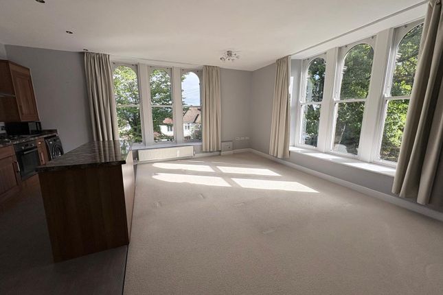 24, Menston Hall, Farnley Road photo 4