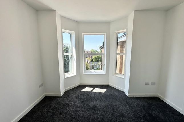 Flat 7, 133, Cheadle Old Road, Stockport photo 5