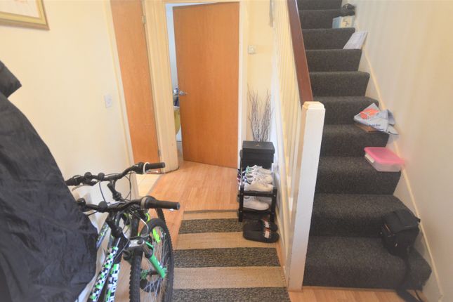 95, Buntingbridge Road, Newburypark photo 4